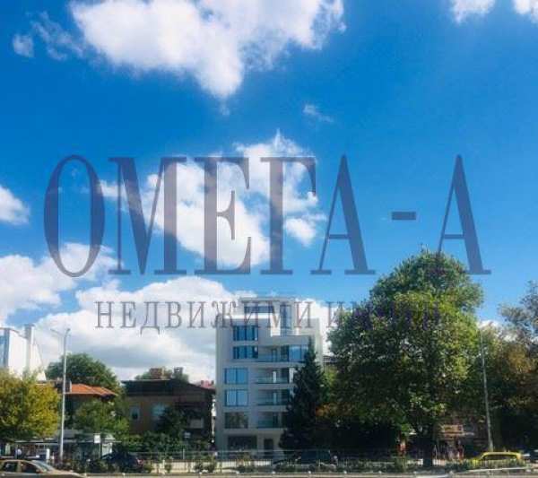 Продава магазин, гр. пловдив, център