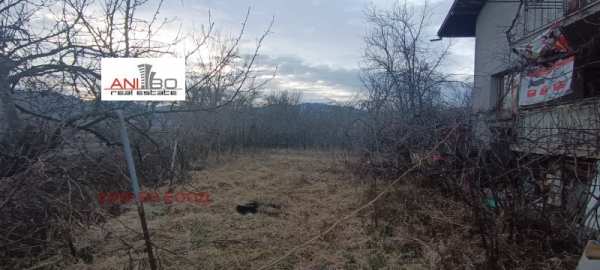 Продава  вила с. Гурково, област София
      120 кв.м
