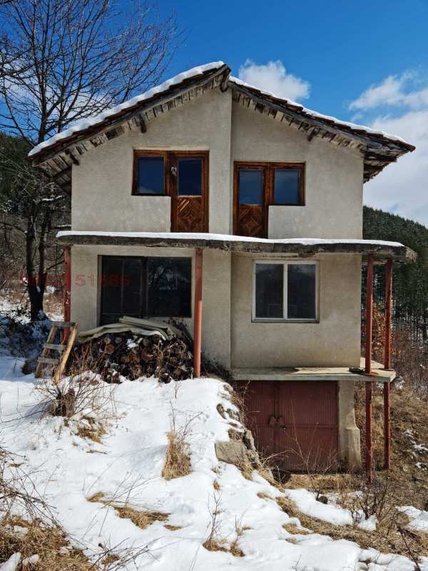 Продава къща, гр. своге, област софия област