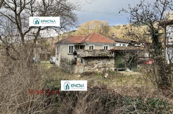 Продава къща, с. свежен, област пловдив