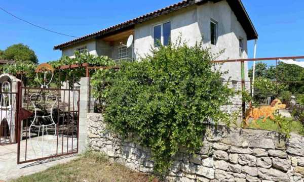 Продава къща, с. крумово, област варна