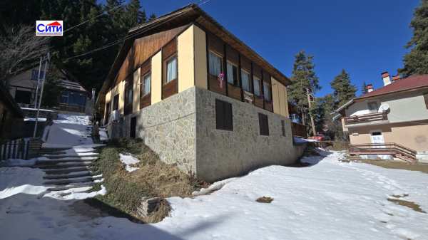 Продава хотел, с. равногор, област пазарджик