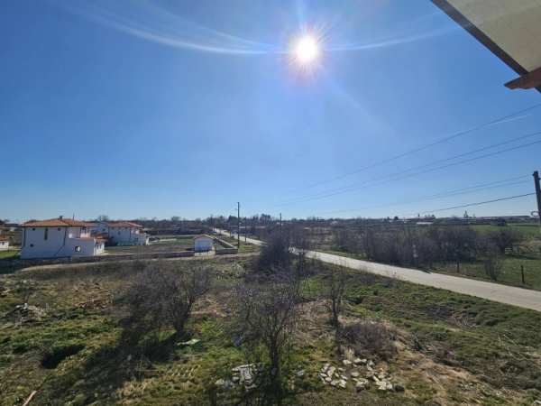 Продава къща, с. царичино, област добрич