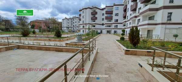 Продава 3-стаен, гр. перник, изток
