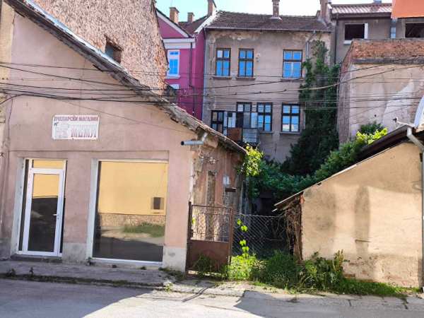 Продава магазин, гр. лом, област монтана