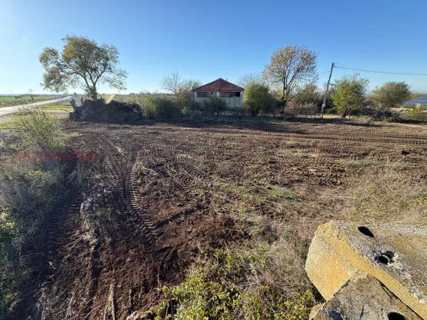 Продава парцел, с. тодорово, област плевен