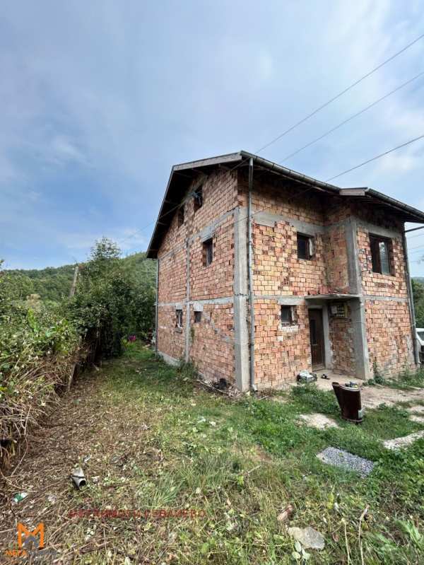 Продава къща, с. боазът, област габрово