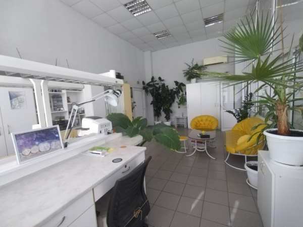 Продава офис, гр. ямбол, център