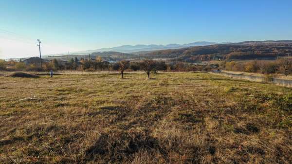 Продава парцел, с. вакарел, област софия област