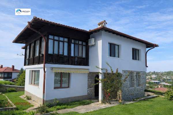 Продава къща, с. арбанаси, област велико търново