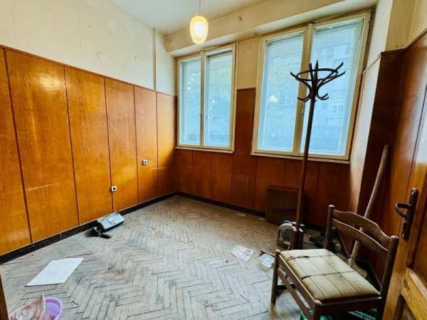 Продава бизнес имот, гр. монтана, широк център