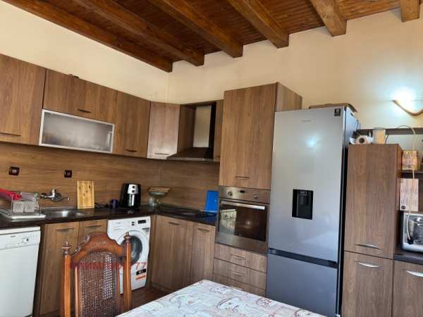 Продава къща, гр. плевен, идеален център