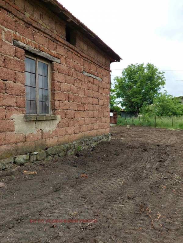 Продава къща, с. долни раковец, област перник