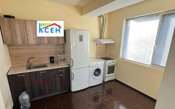 Продава 4-стаен, гр. търговище, център