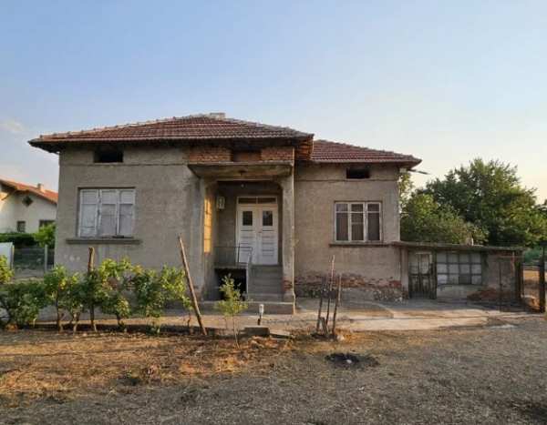 Продава  къща с. Ряхово, област Русе
      53 кв.м
