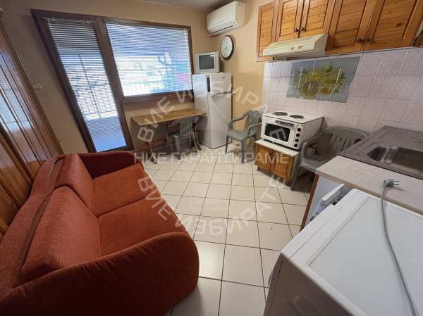 Продава 3-стаен, гр. варна, цветен квартал