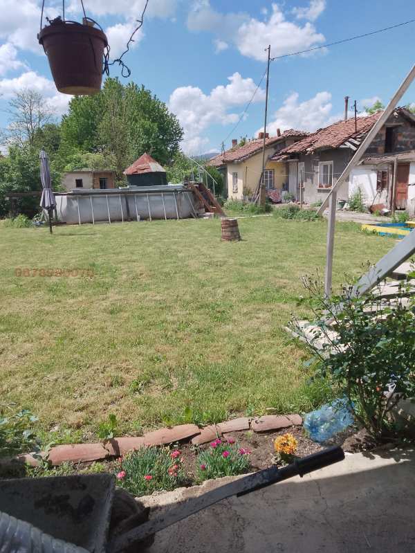 Продава къща, с. долни раковец, област перник
