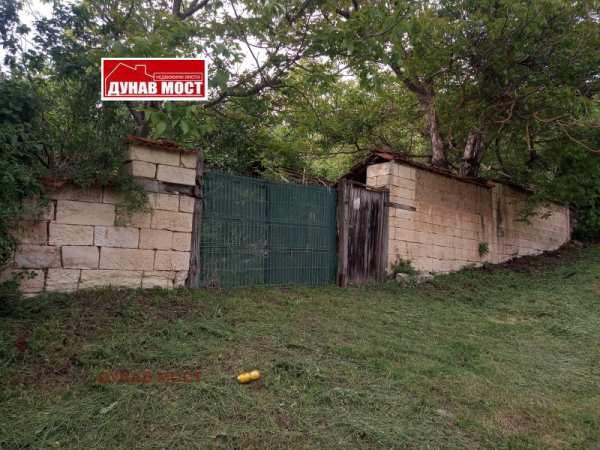 Продава  къща с. Брестовица, област Русе
      60 кв.м