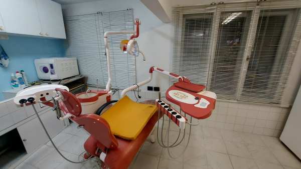 Продава офис, гр. хасково, училищни