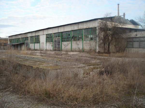 Продава склад, гр. нови пазар, област шумен