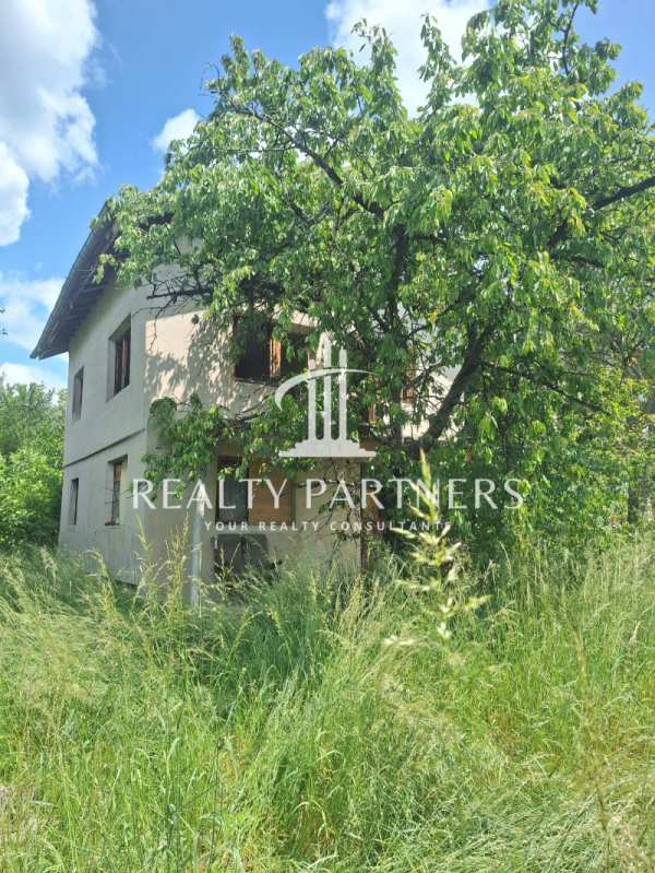 Продава  къща с. Кошарево, област Перник
      120 кв.м