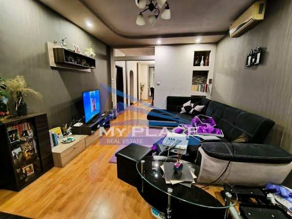 Продава 4-стаен, гр. шумен, болницата