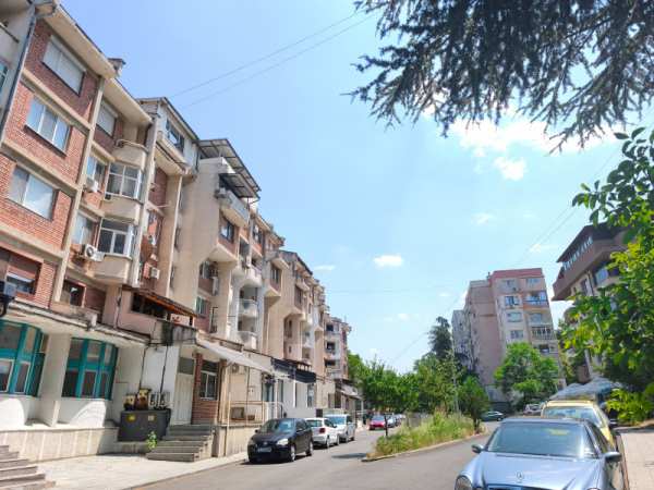 Продава пром. помещение, гр. кърджали, възрожденци