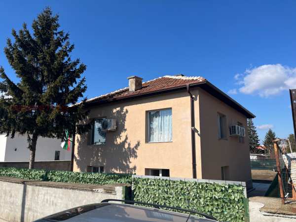 Продава къща, с. оризари, област пловдив