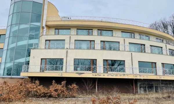 Продава хотел, гр. севлиево, област габрово