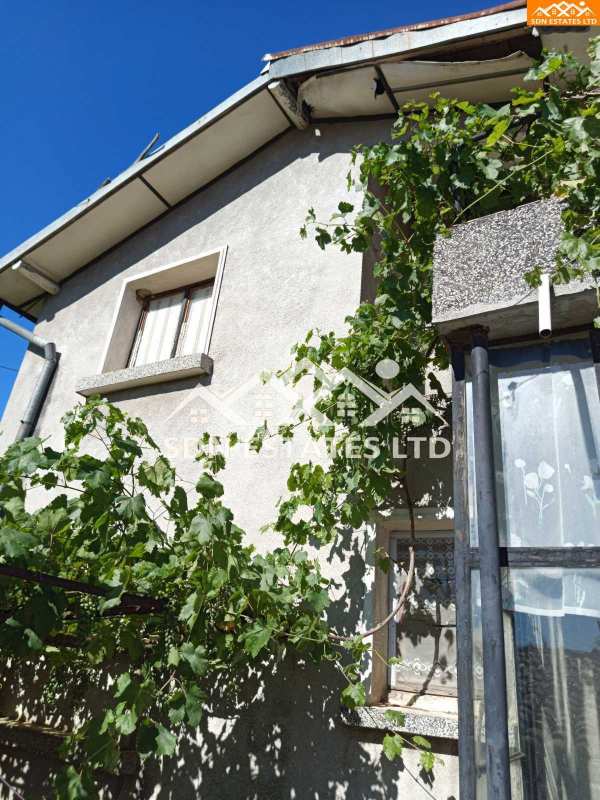 Продава къща, с. копринка, област стара загора