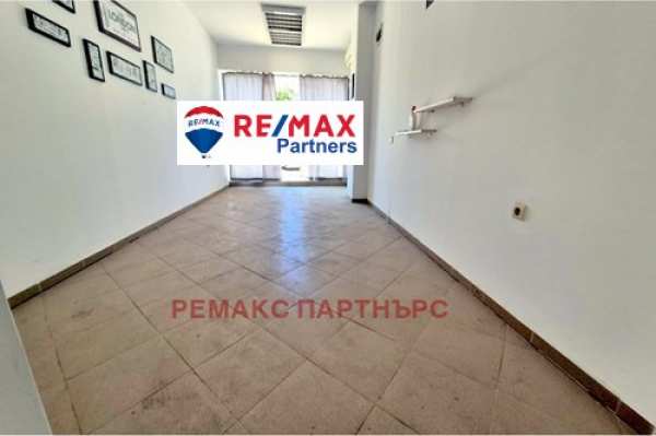 Продава пром. помещение, гр. бяла, област варна