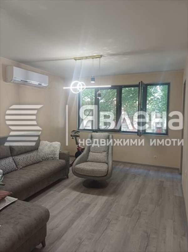 Продава 2-стаен, гр. бургас, възраждане
