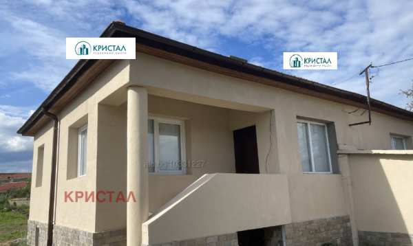 Продава къща, с. черноземен, област пловдив