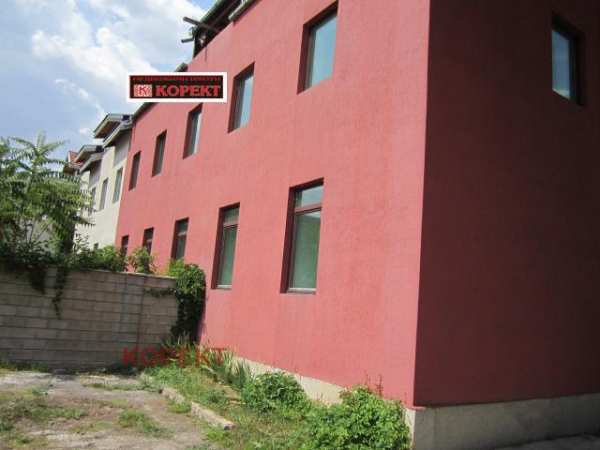 Продава пром. помещение, гр. плевен, идеален център