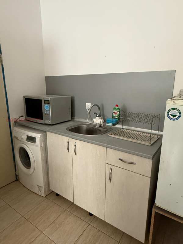 Продава ателие, таван, гр. русе, център