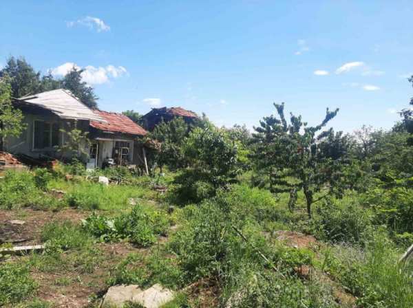 Продава парцел, с. стрелци, област пловдив