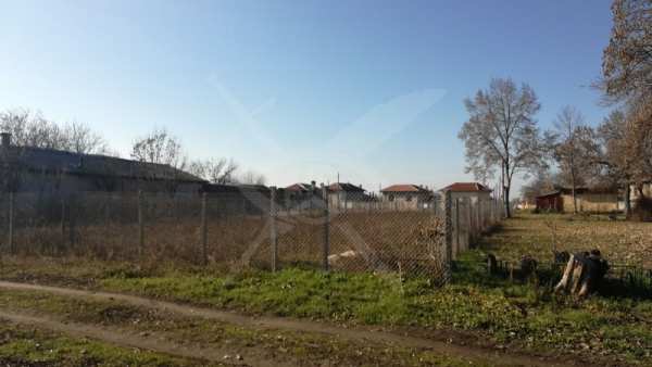 Продава парцел, с. стрелци, област пловдив