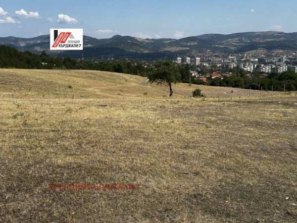 Продава парцел, с. петлино, област кърджали