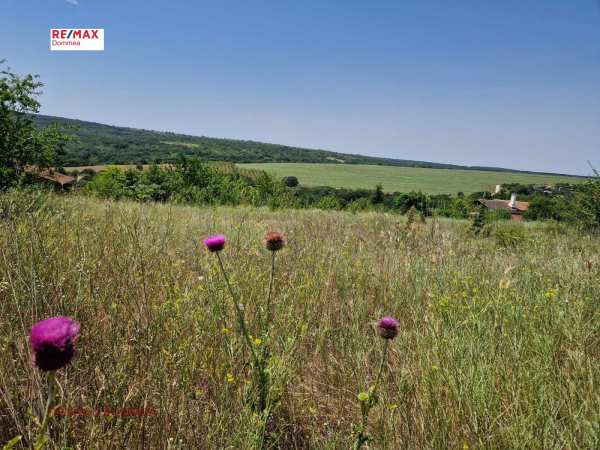 Продава парцел, с. приселци, област варна