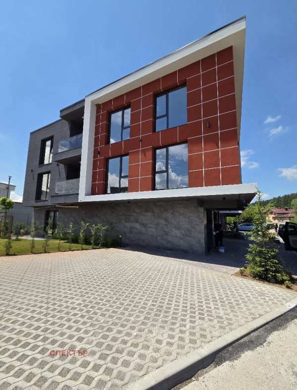 Продава 3-стаен, гр. перник, мошино