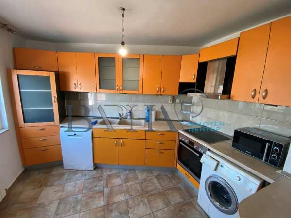 Продава 4-стаен, гр. варна, колхозен пазар