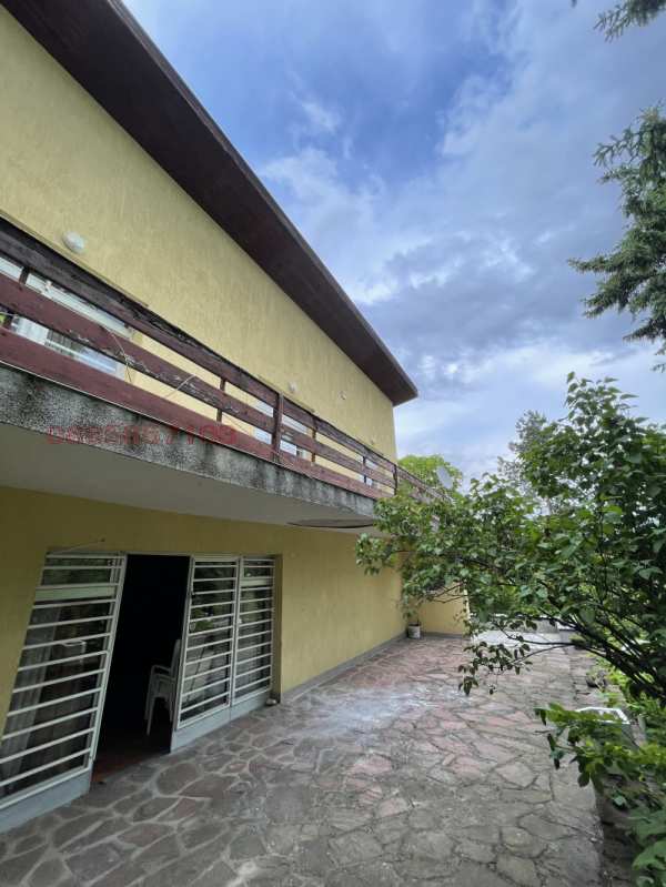 Продава  многостаен град София, гр. Банкя
      340 кв.м