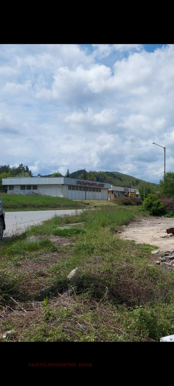 Продава парцел, с. ковачевци, област перник