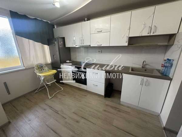 Продава 4-стаен, гр. търговище, център