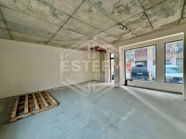 Продава магазин, гр. русе, широк център