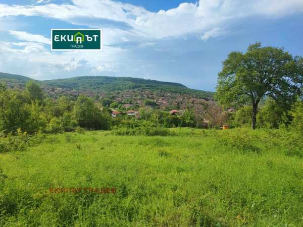 Продава парцел, с. долище, област варна