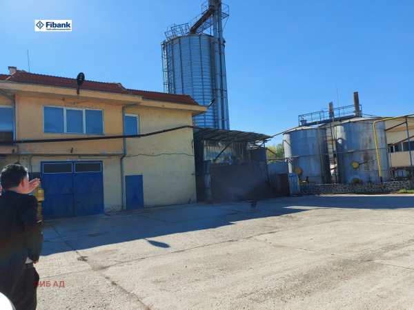 Продава пром. помещение, гр. благоевград, първа промишлена зона