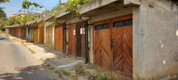 Продава гараж, паркомясто, гр. казанлък, област стара загора