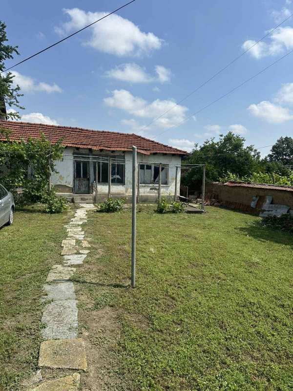 Продава парцел, с. труд, област пловдив