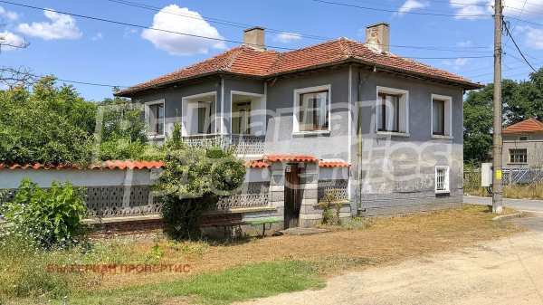 Продава къща, с. гранит, област стара загора